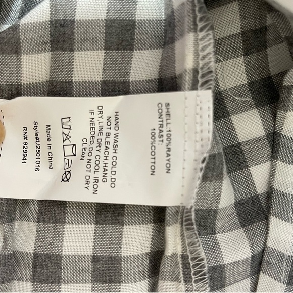 New Suzanne Betro Gray Gingham Lace Bib Peasant Top US XL - Picture 9 of 9